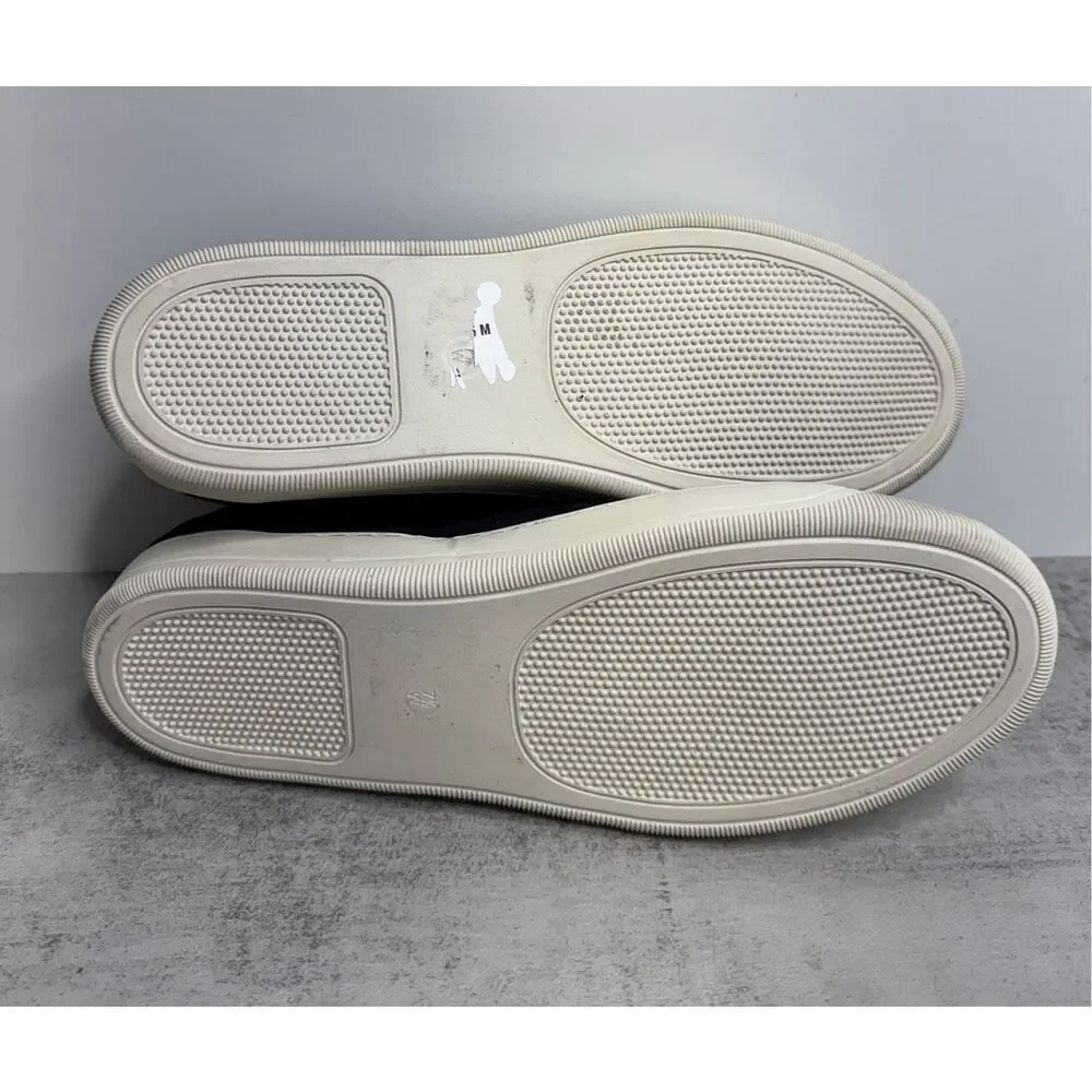Vaneli Sneaker Size 7.5 Wide Navy Lace Up Suede Sport Shoes‎